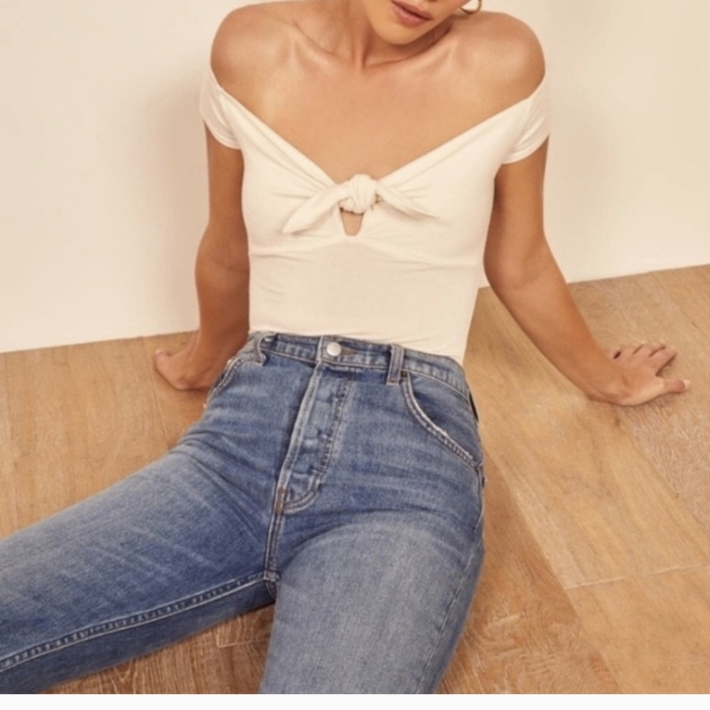 Reformation Sofia Off Shoulder Bodysuit - M